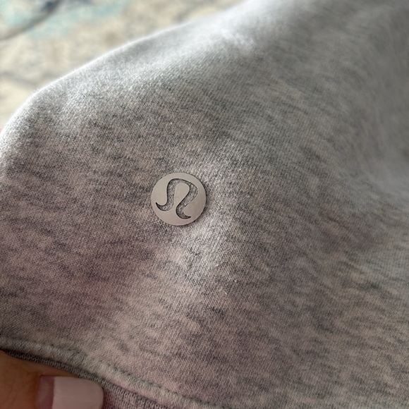 Lululemon grey hoodie size 16 - Picture 5 of 6